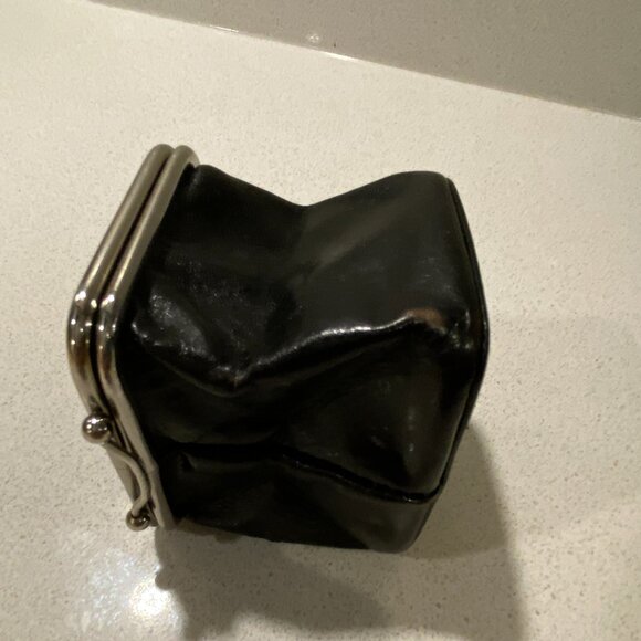 DANIER LEATHER BLACK COIN POUCH COLLAPSIBLE PREOWNED - Picture 5 of 13